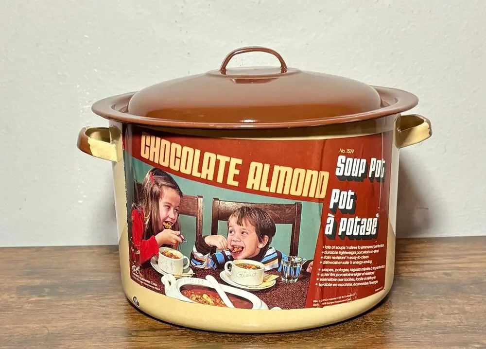 New Vintage 1979 Stock Pot With Lid #1530 Chocolate/Almond Enamel 11Qt 7oz